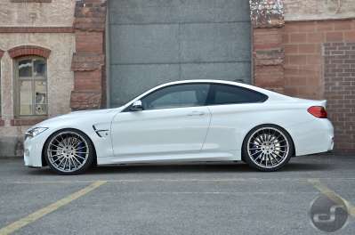 BMW M4 F82