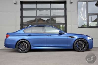 BMW M5 F10