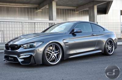 BMW M4 
