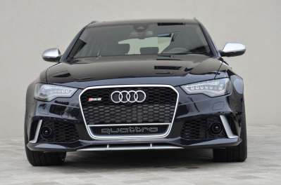Audi RS6 black