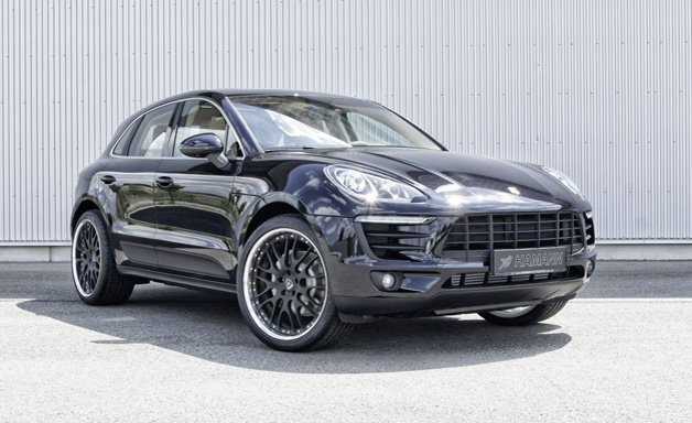 PORSCHE MACAN